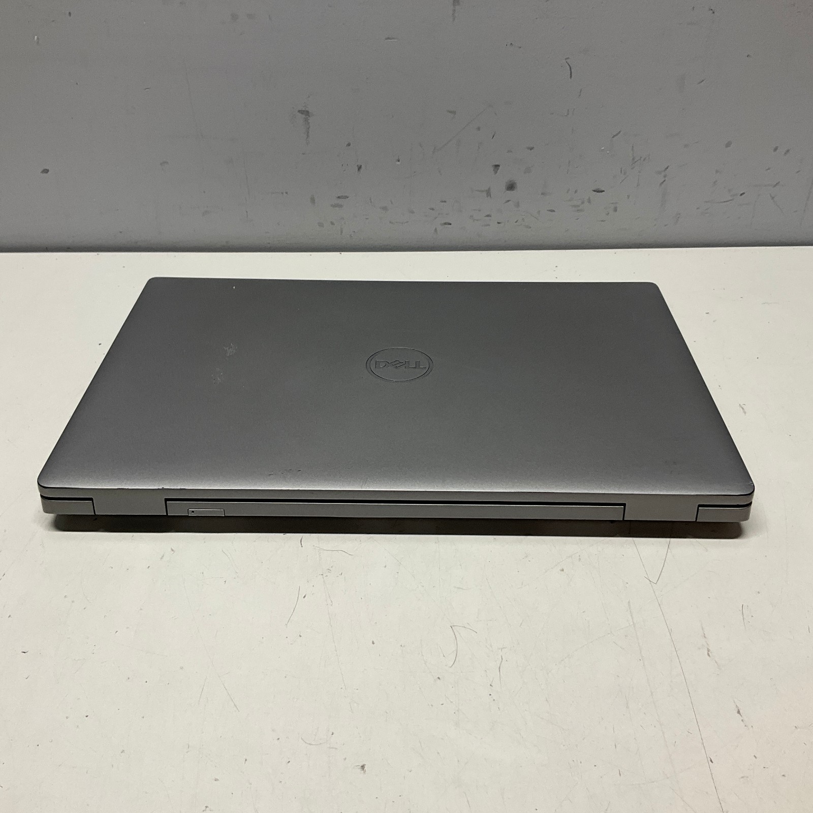 Dell Precision 3561 15.6″ i7-11850H @ 2.5GHz 8GB RAM 256GB SSD T600 Win 11 Pro