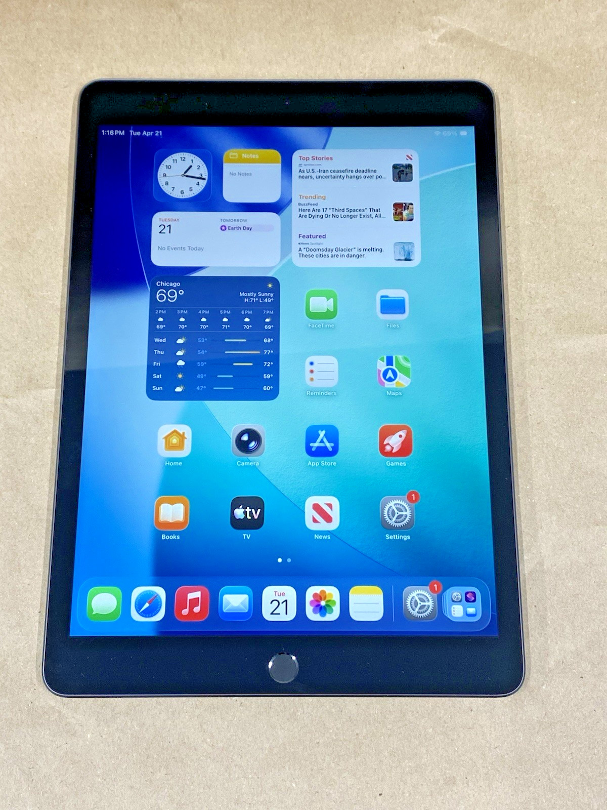 Apple iPad 9th Gen 10.2″ 64GB MK2K3LL/A A2602 Space Gray-WiFi Only-Unlocked-N382