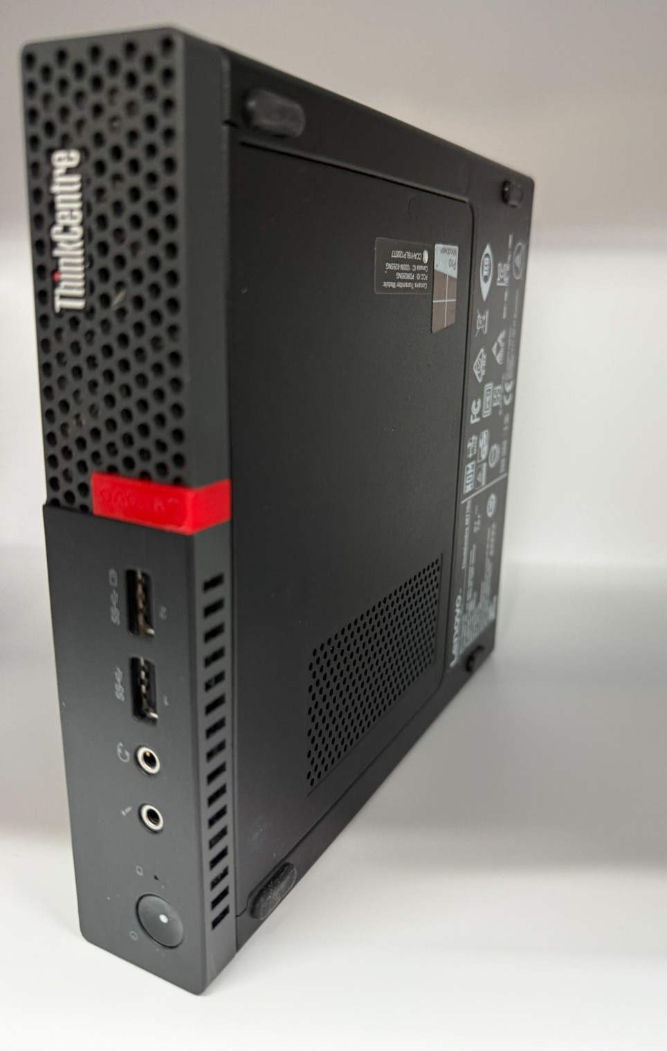 Lenovo ThinkCentre M710q Tiny Core i5-6500T 2.50 GHz 8 GB DDR4 128 SSD