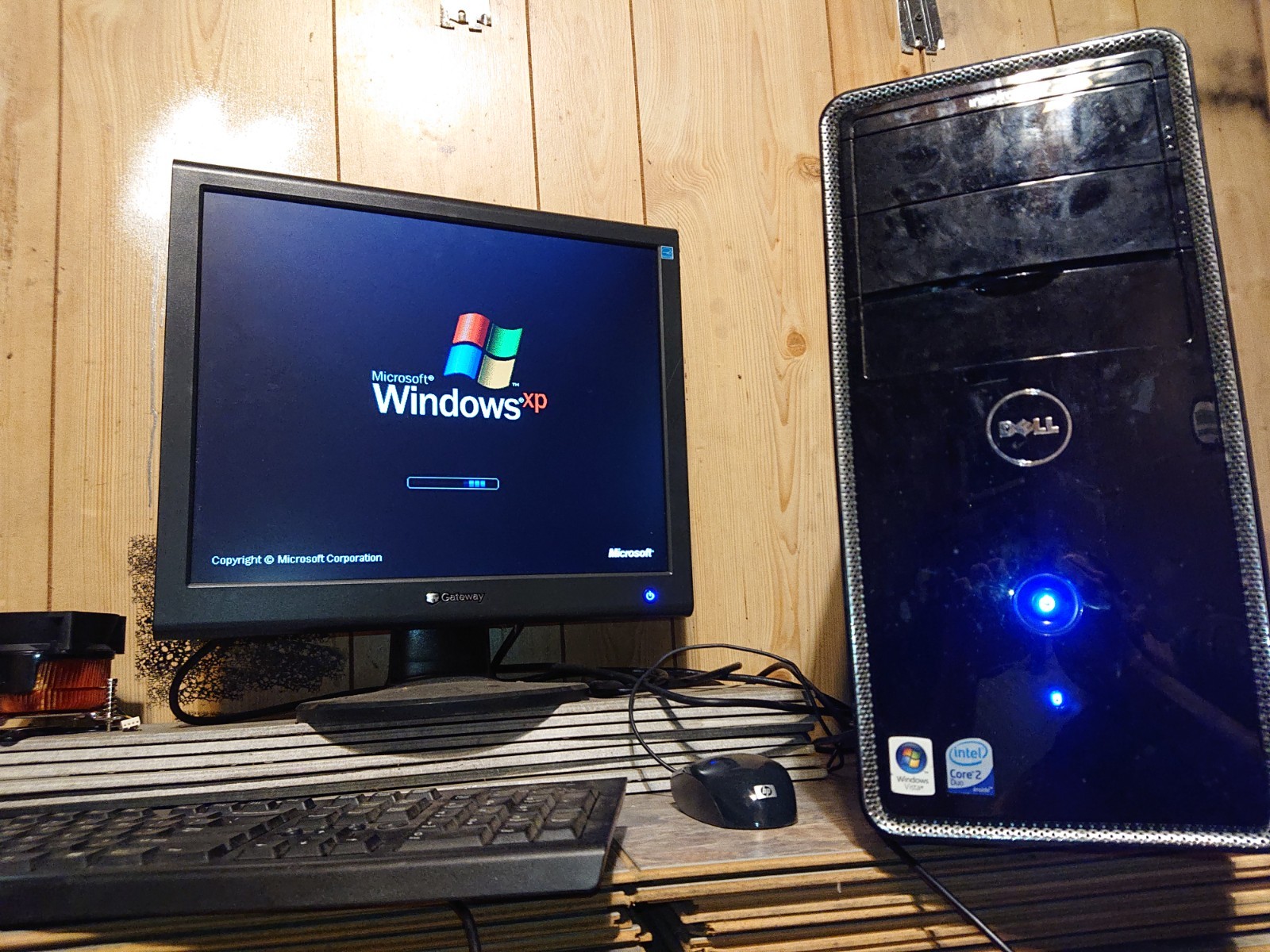Dell Inspiron 518 mini tower Core 2 Duo Windows XP 160GB HDD 1GB RAM Radeon HD