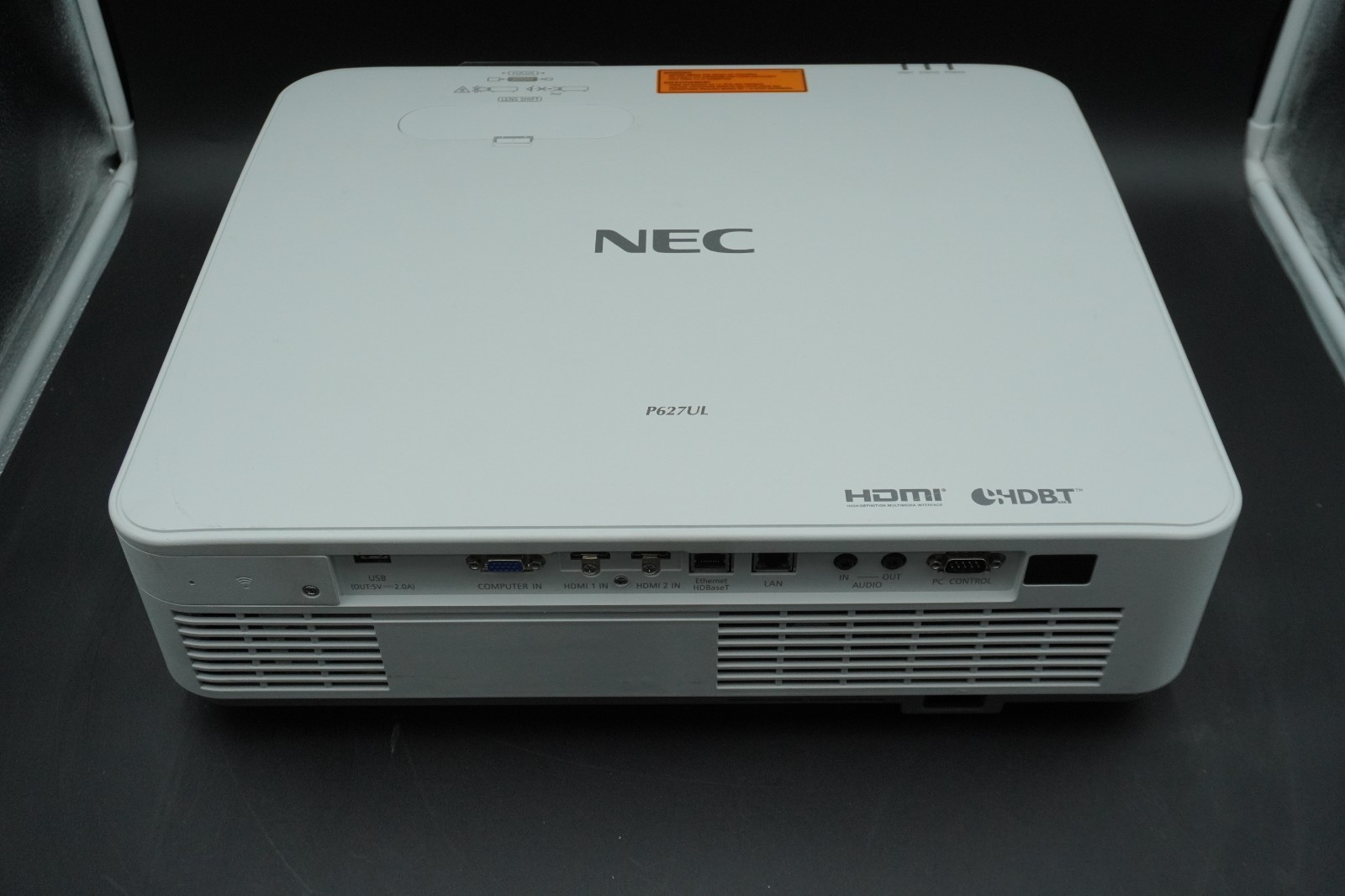 NEC P627UL 6,200 Lumen 3LCD HDMI Projector, 404 Lamp Hours *Tested*