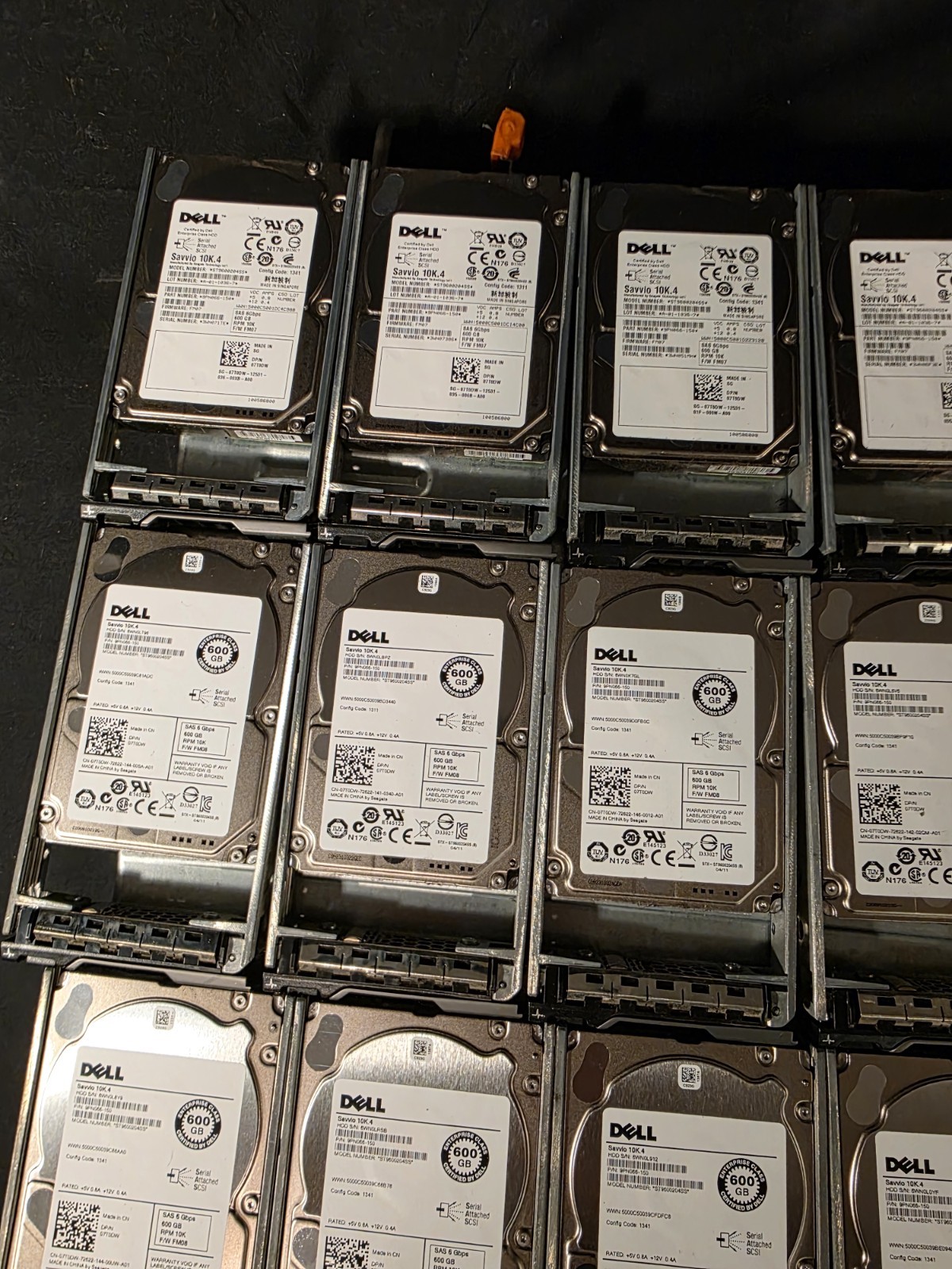 ​Dell PowerVault MD1220 2U DAS Array | 24x 600GB 10K 6G SAS HDDs 14.4TB Dual PSU