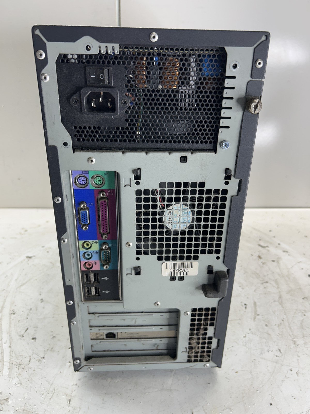 Dell Dimension 2300 Intel Pentium 4 1.80GHz 128MB NO HDD
