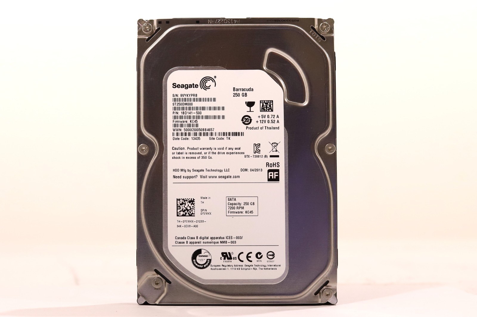 Seagate ST250DM000 250GB 3.5″ 6Gb/s 16MB 7.2K RPM SATA HDD Dell P/N: 0YVMKX
