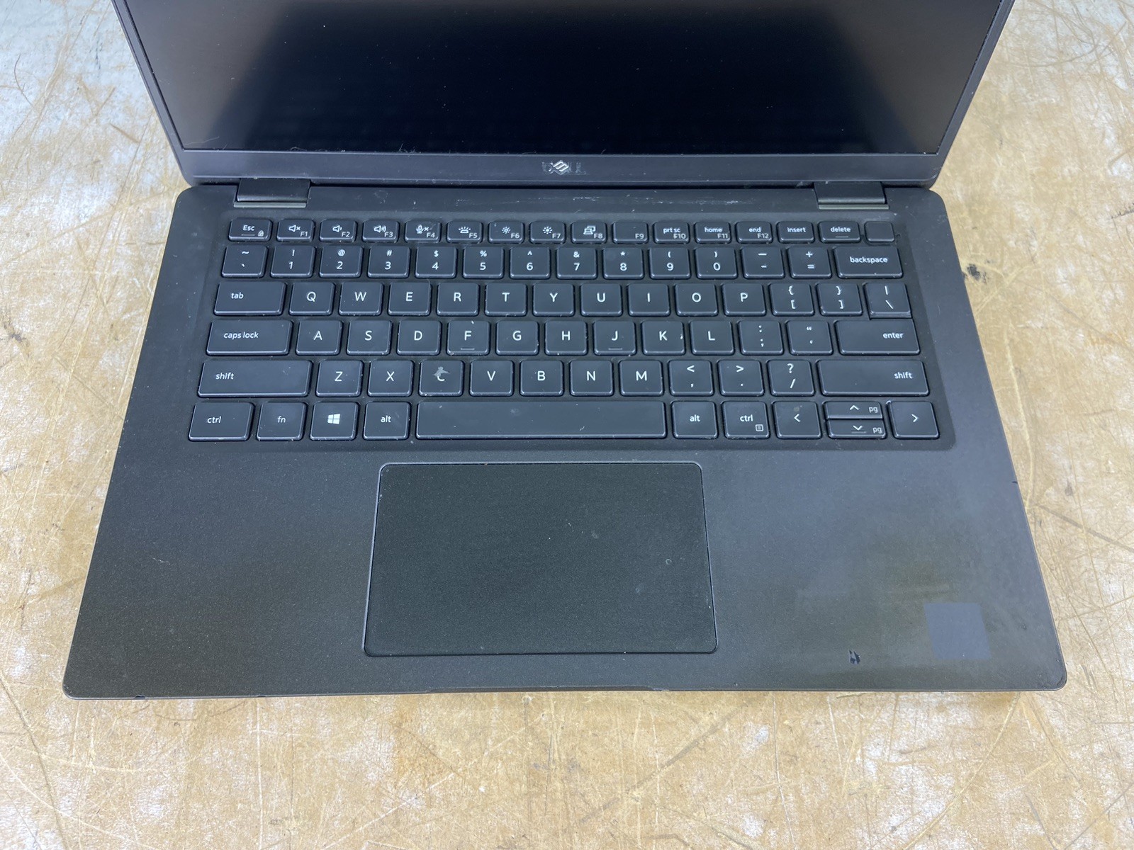 DELL LATITUDE 7410 i5-10210U @ 1.60GHz, 8GB RAM, NO HDD/OS