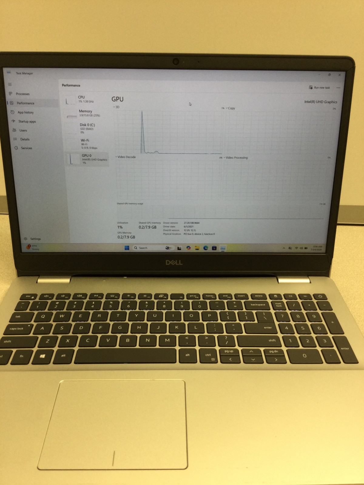 dell inspiron 5594 core i7-10510u 1.80ghz 15.6”16GB RAM 128GB SSD WIN 11 PRO
