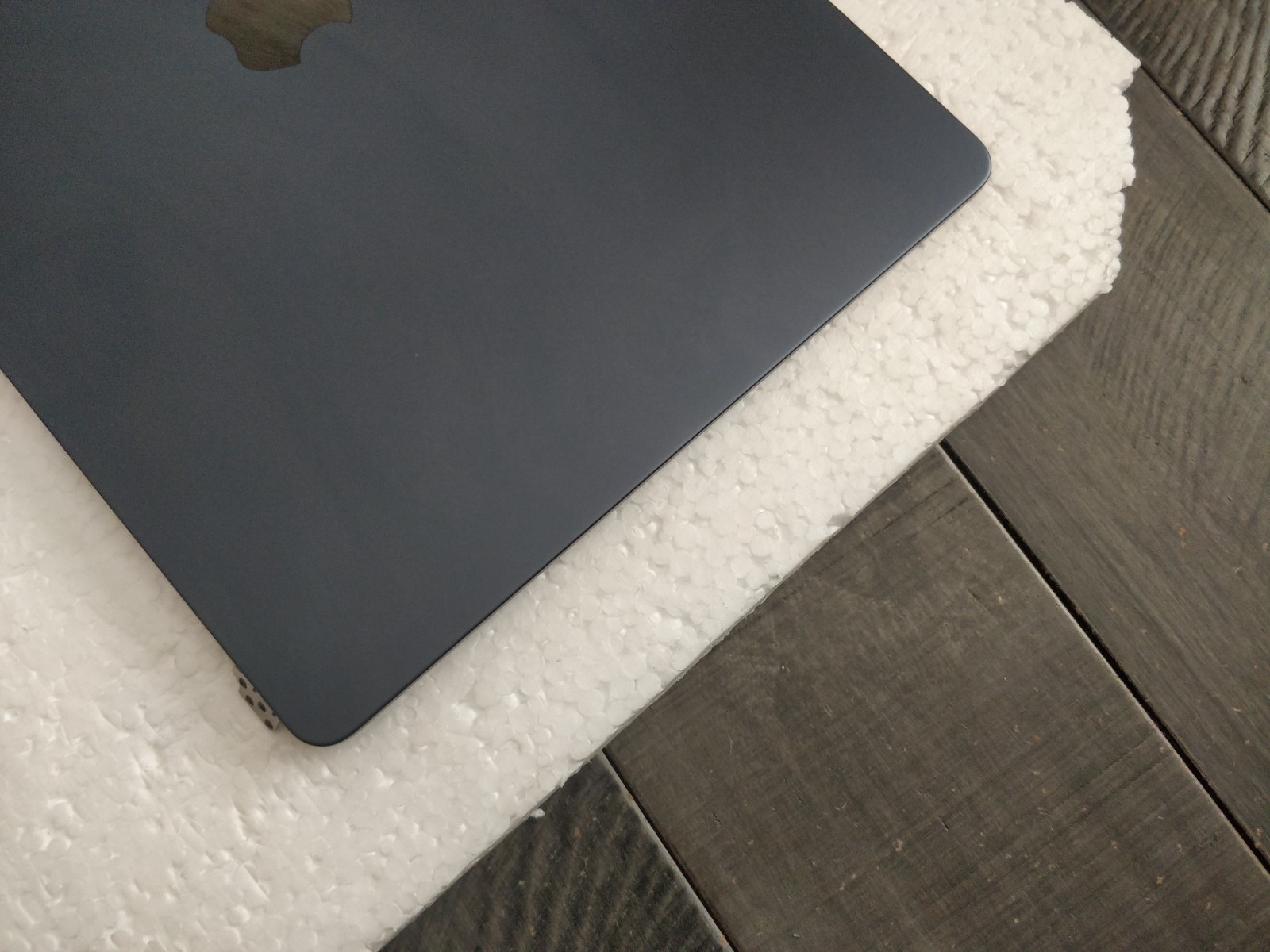 Genuine,Apple Macbook Air 15, A3241, M4 LCD Screen Assembly, Midnight Blue