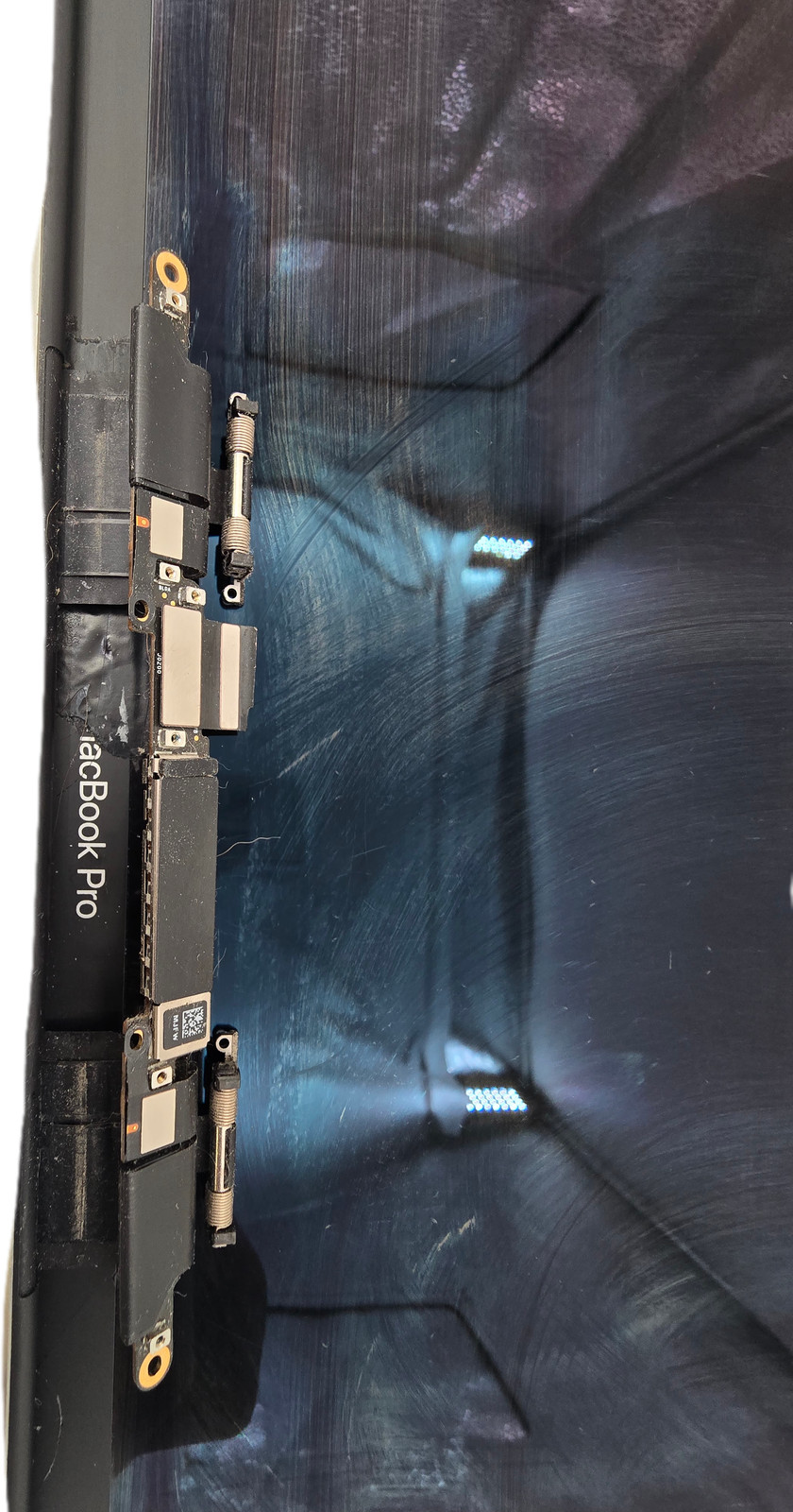 Apple MacBook Pro A1990 15in Screen Assembly 2880×1800 Retina