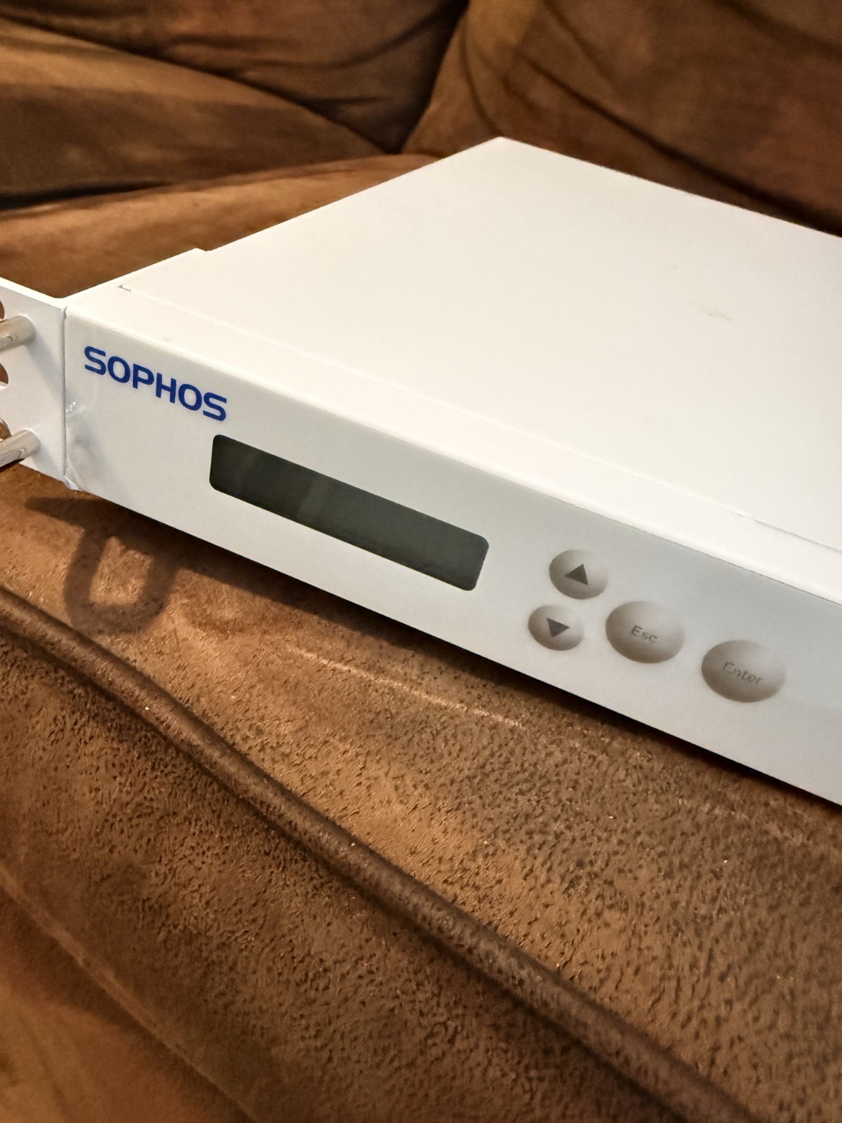 Sophos UTM 220 Rev. 5 Ethernet Firewall Gateway Security w/ Power Cord *TESTED*