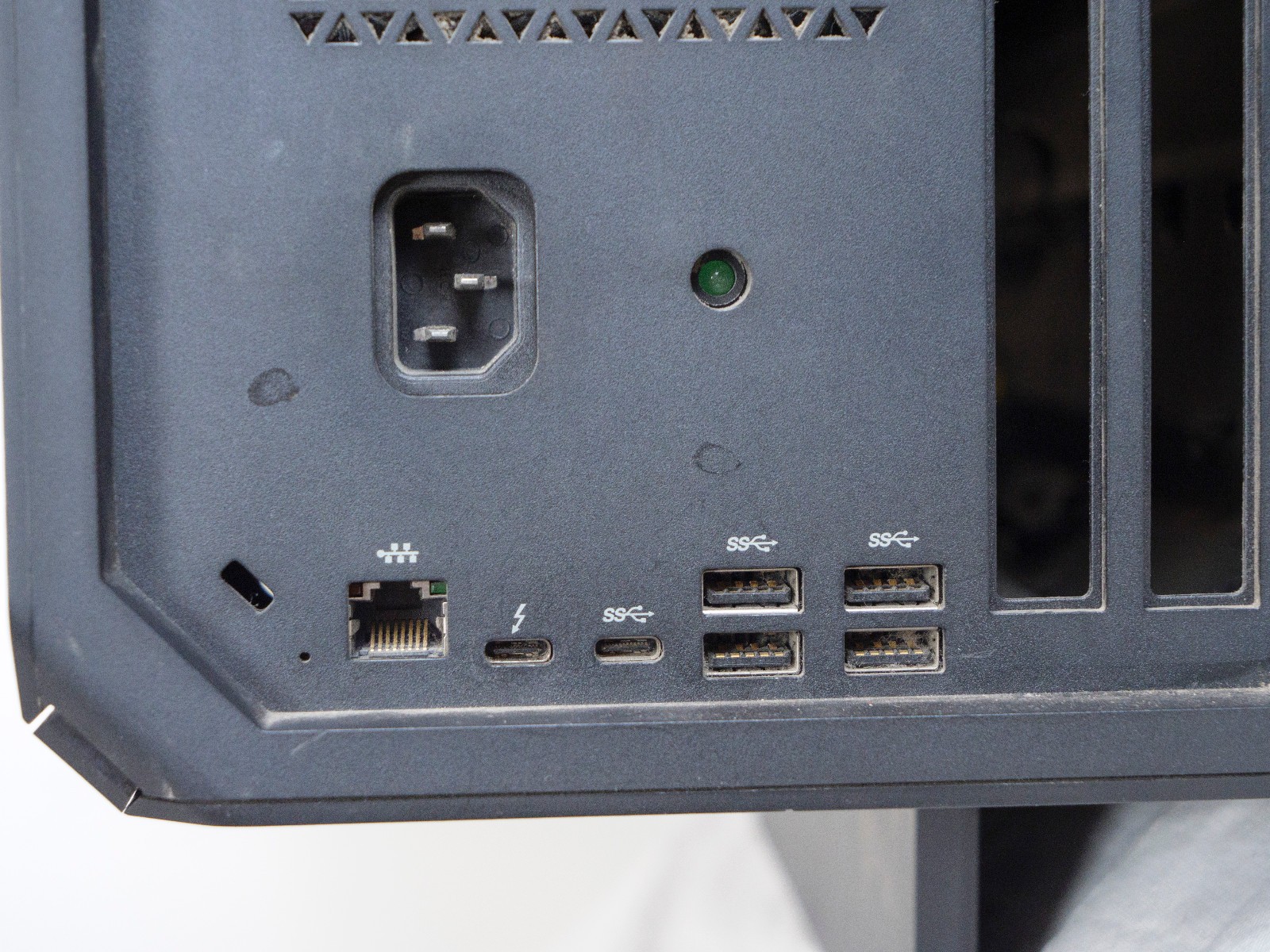 HP OMEN Accelerator GA1-1000 eGPU GPU Thunderbolt Enclosure – Dusty – Untested