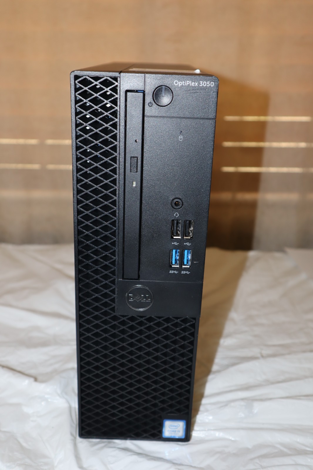 Dell Optiplex 3050 MT Desktop PC i5-7500 3.40GHZ 8GB 500GB HD DVDRW -WIN 10