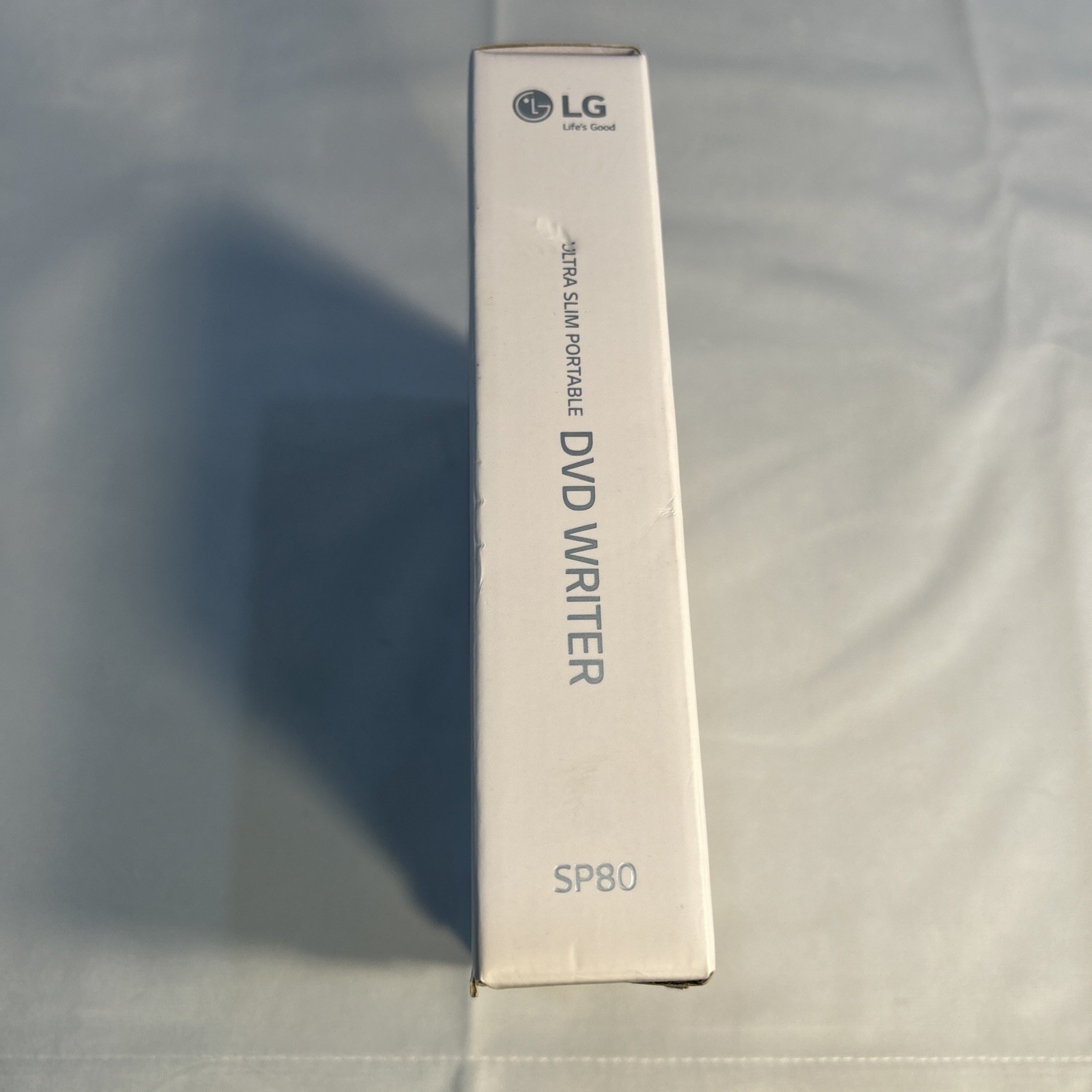 LG Ultra Slim Portable DVD Writer SP80NB80 – open box Mac/ Windows 10 Compatible