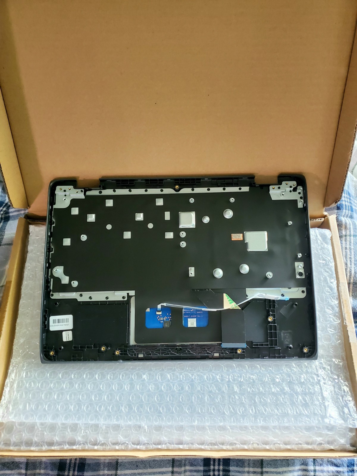 5CB1E21835 Lenovo 100E Chromebook 2nd Gen MTK 2 Palmrest w/Keyboard Touchpad USK