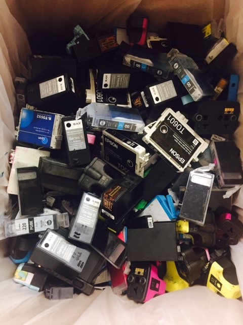 Mix lot of 1000 + Virgin & Non Virgin Empty Ink Cartridges for Rewards