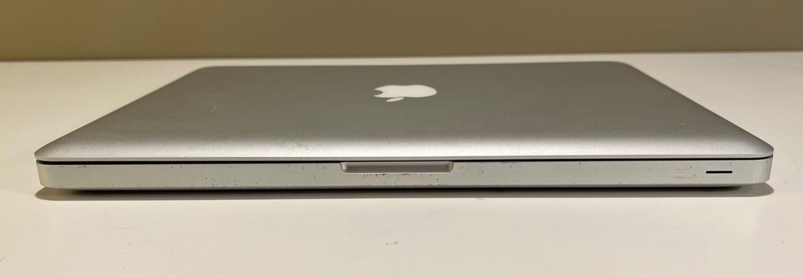 Apple 13″ MacBook Pro 7,1 A1278 2010 2.4GHz C2D / 4GB / 128GB SSD / NVIDIA 320M