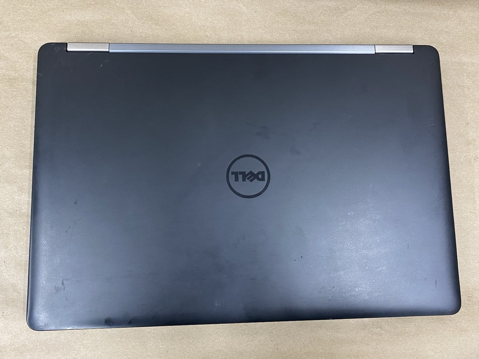 Dell Latitude E5570 1920×1080 – i7-6600U – 8GB – 128GB SSD – Win 10 Pro READ