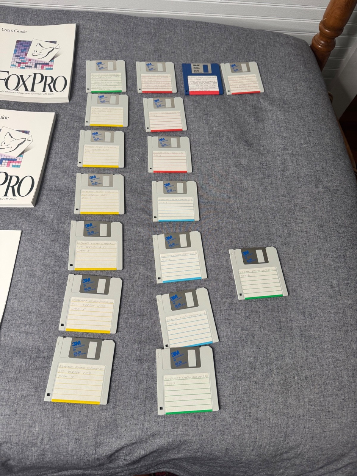 Microsoft FoxPro 2.5b MS-DOS Distribution Kit + Manuals 14 Disks Tested Working