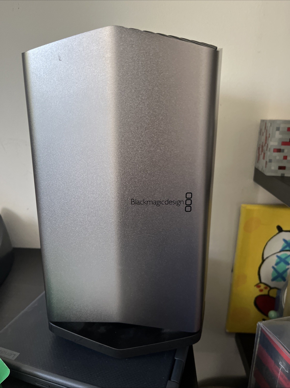 BlackMagic eGPU – AMD RX580 8GB GDDR5 | Thunderbolt 3 Works perfect – Cable Inc.