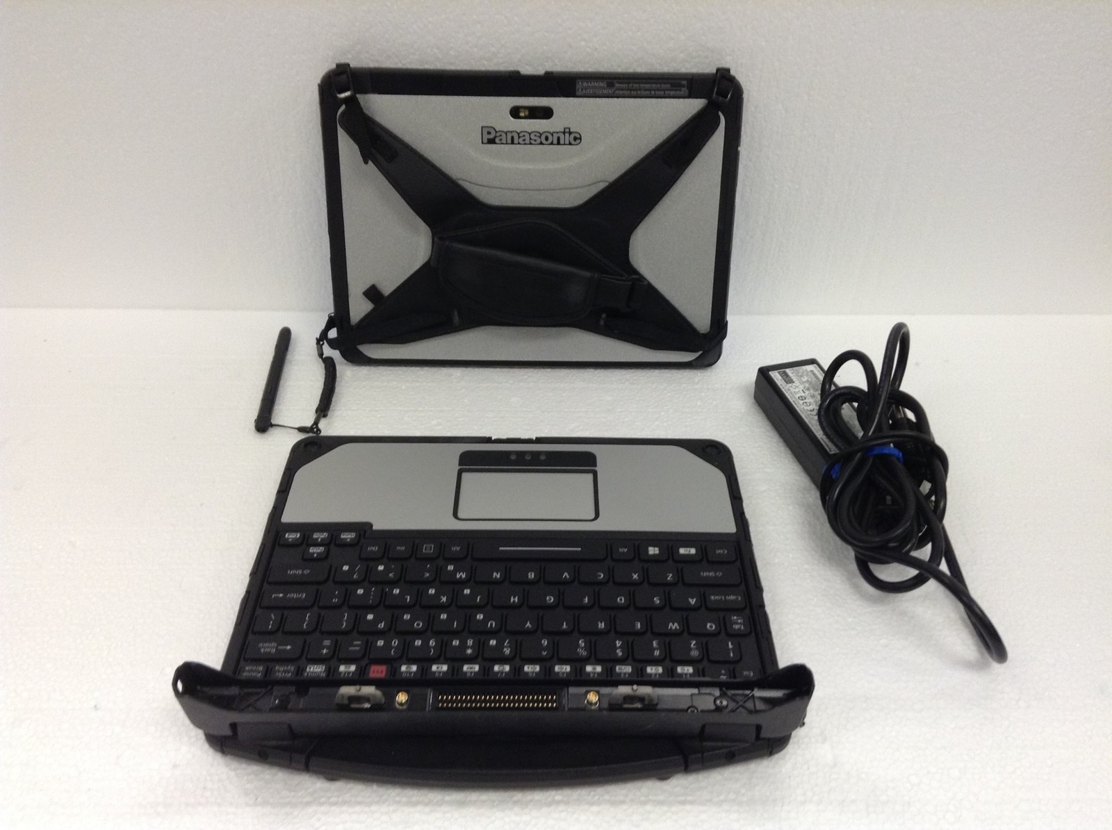 Panasonic Toughbook CF-20 M5-6Y57 1.10Ghz 10″ Touchscreen Laptop 8GB,128 SSD,16K