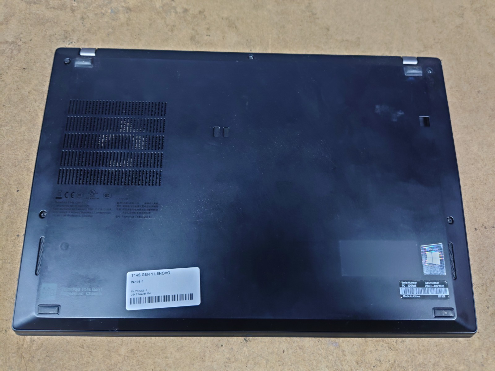 Lenovo ThinkPad T14s Gen 1 14″ FHD Ryzen 7 Pro 4750U 16GB RAM No OS/SSD