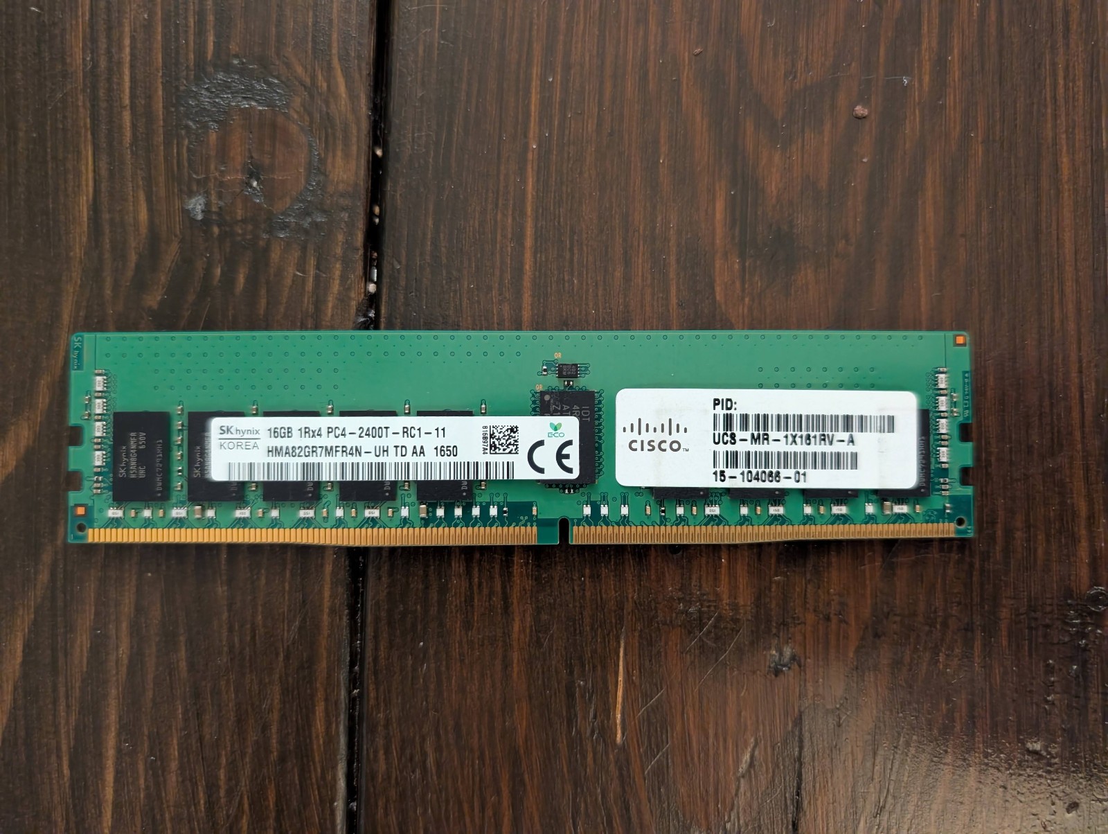 SK Hynix 16GB 1Rx4 PC4 2400T DDR4 ECC Server Memory