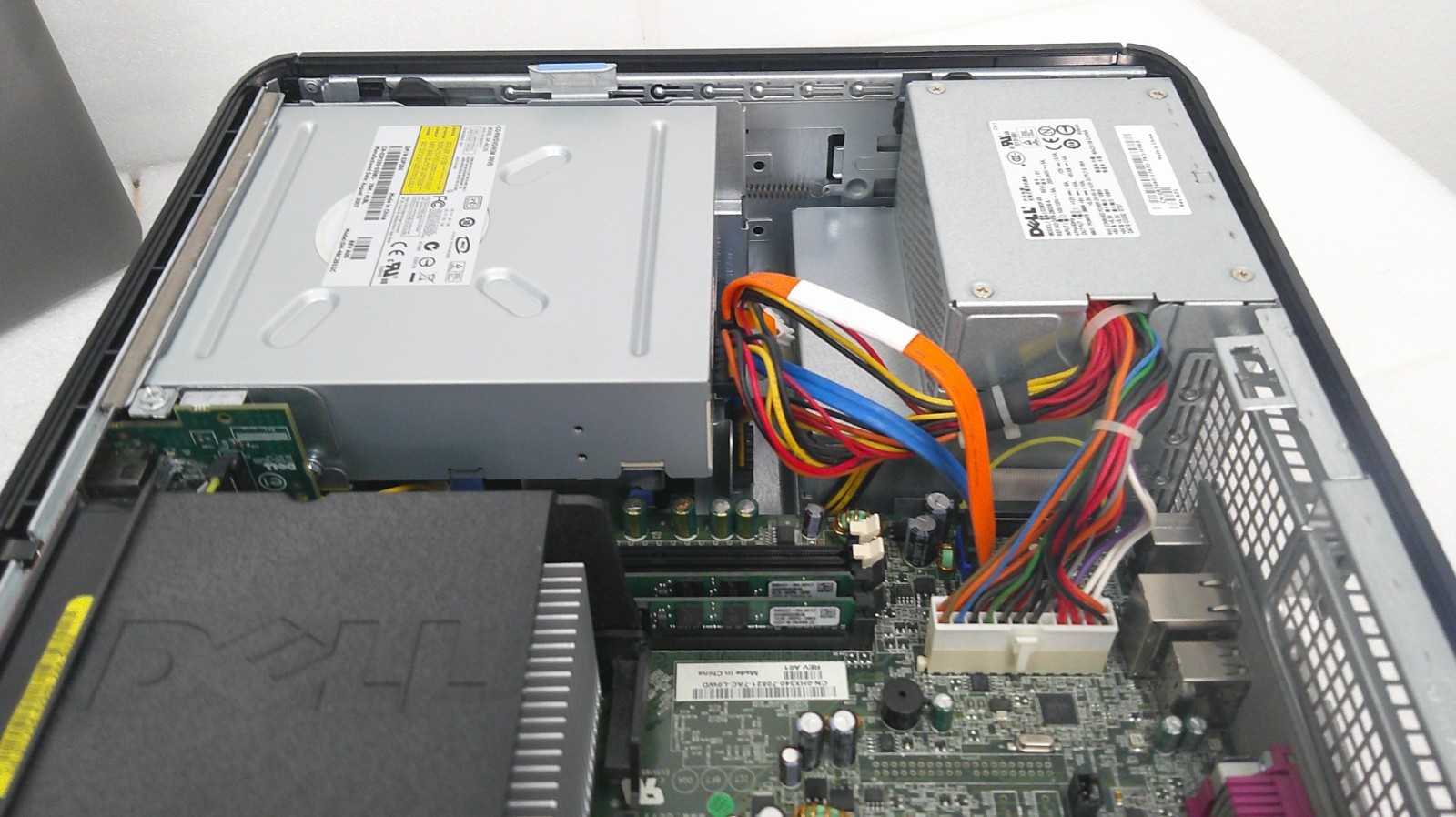 Dell OptiPlex 740 Athlon 64 X2 4600+ 2.4GHz 2GB 80GB CDRW/DVD Desktop