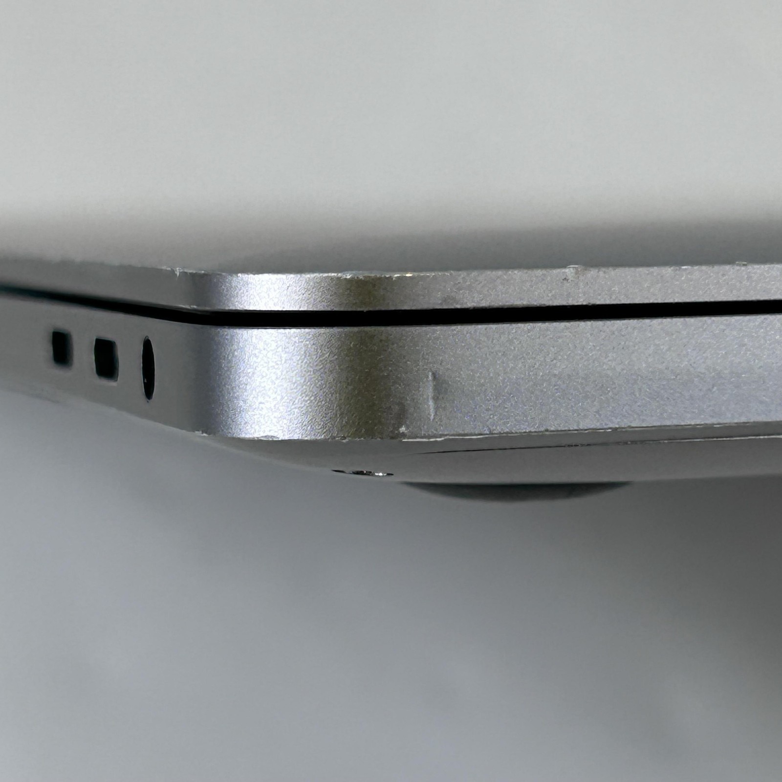 MacBook Pro 16 Touch Bar Space Gray 2019 2.3GHz i9 16GB 1TB SSD Radeon Pro 5500M