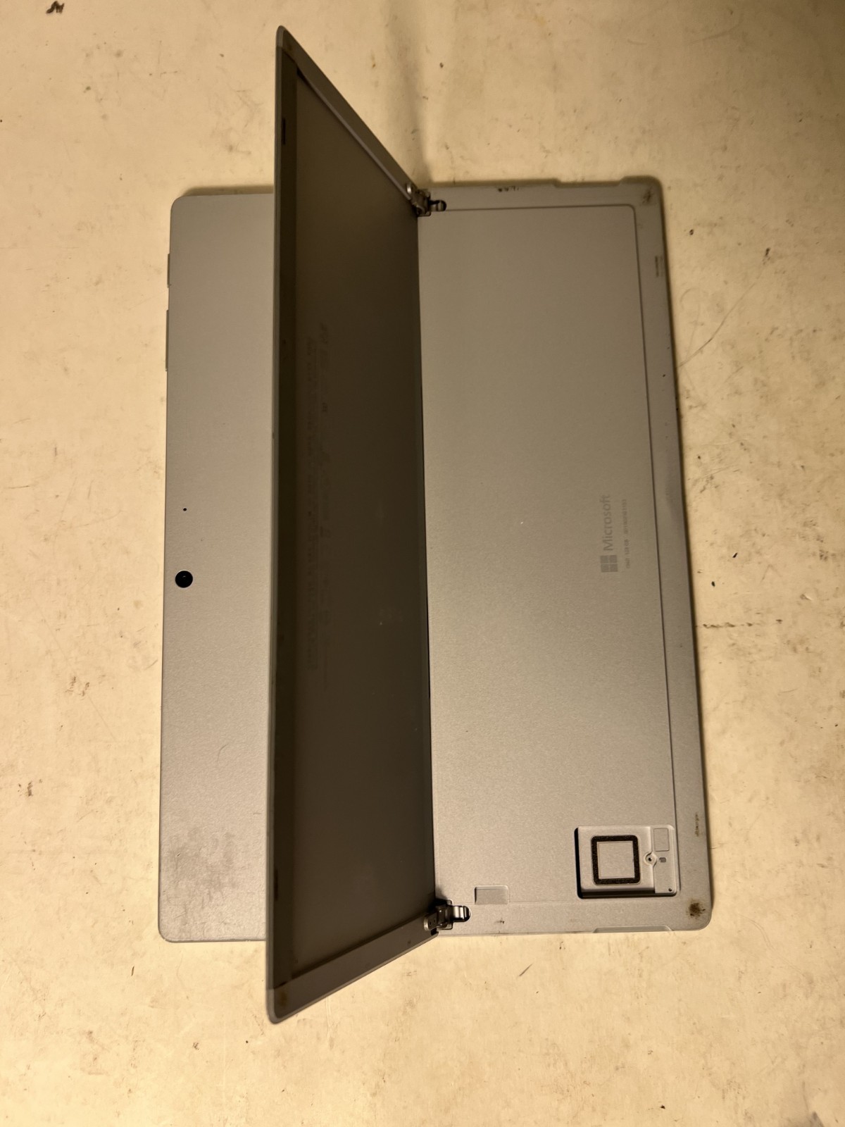 Microsoft Surface Pro 7+ 1960 12.3″ i5-1135G7 2.4GHz 8GB RAM AS-IS NO POWER 📖