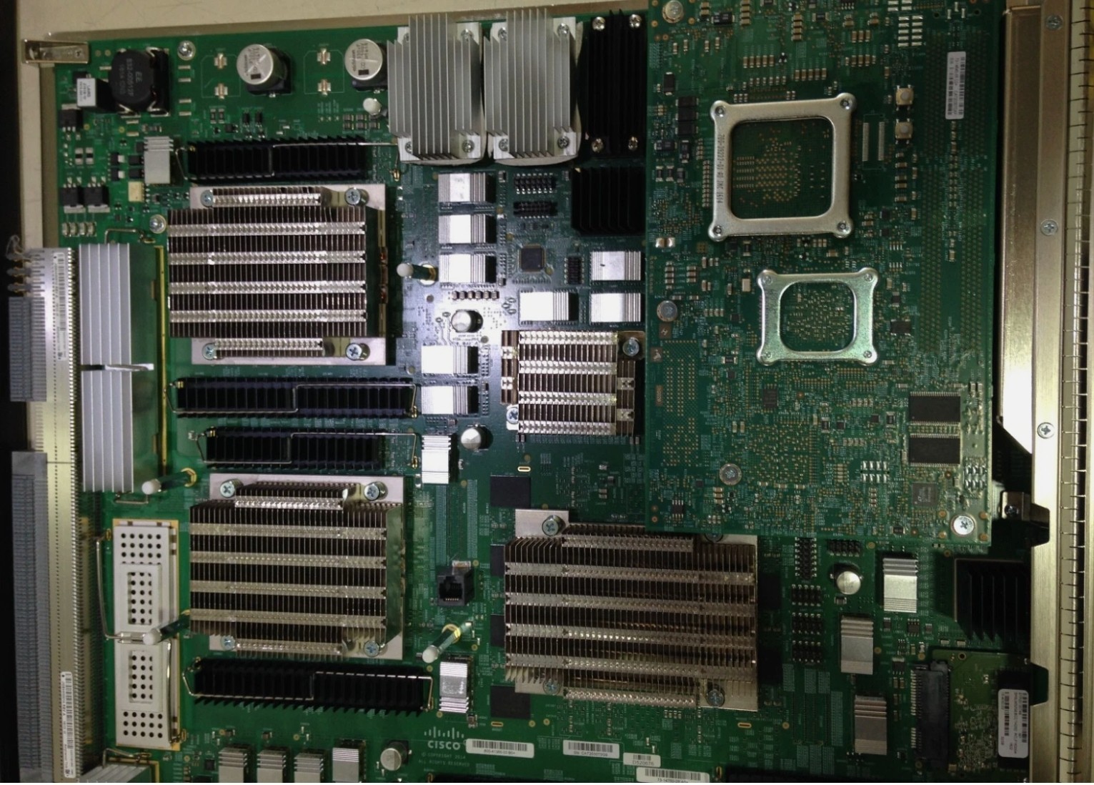 CRS-16-FC400/S-RF Cisco CRS Series 16 x Slots 400G Single Fabric Card