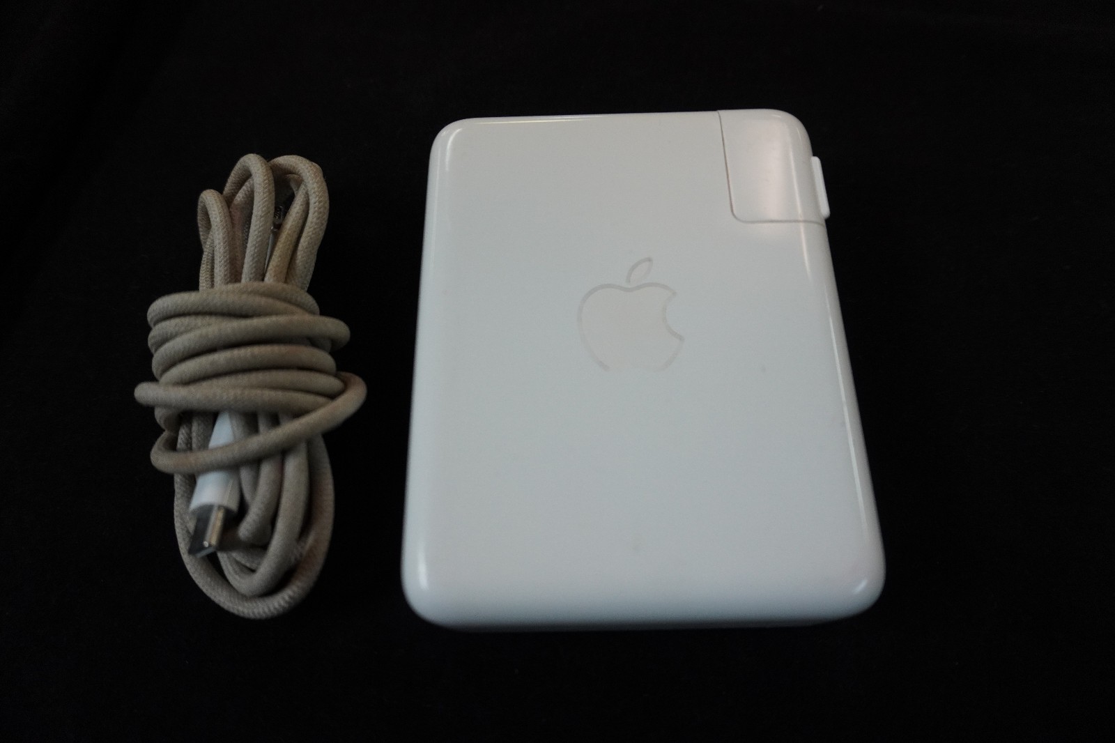 Apple MacBook Pro A2485 16″ M1 Pro GPU 32GB RAM 1TB SSD 2021 Space Gray