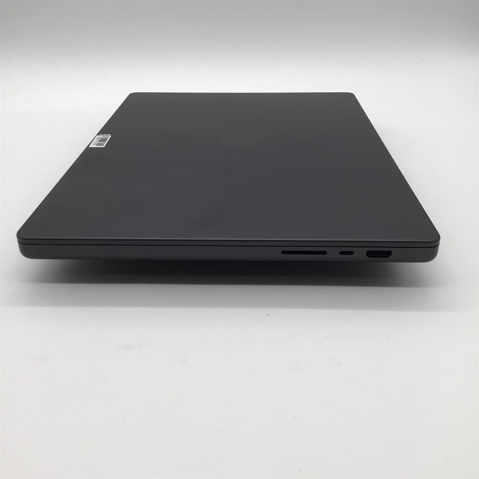 Apple A2991 MacBook Pro 16″ Apple M3 Pro/36GB RAM/1TB SSD – MacOS 26.4 Tahoe