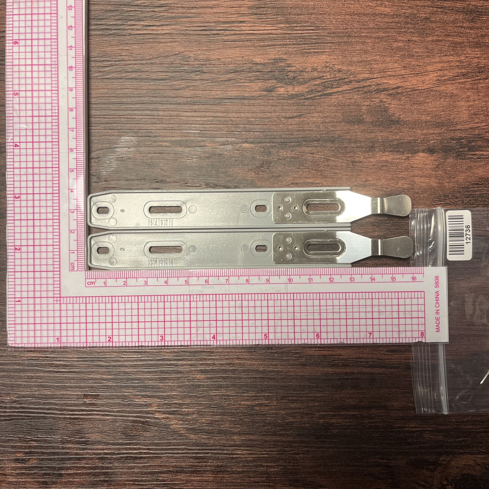 3.5″ or 5.25″ Drive Rails Pair For Vintage Computer System (Unknown) Case