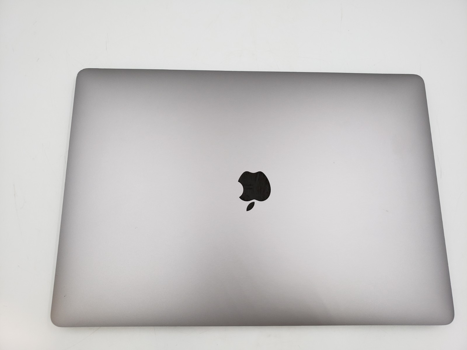 Apple MacBook 16″ 2019 2.60GHz 16GB Ram 512GB SSD macOS Tahoe 26.5