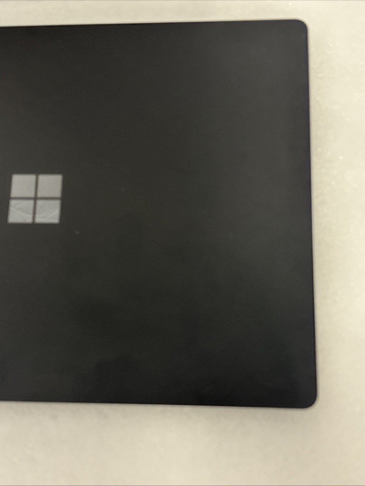 Microsoft Surface Laptop 4 13.5″ (512GB SSD Intel Core i7-1185G7 16GB) *Read*