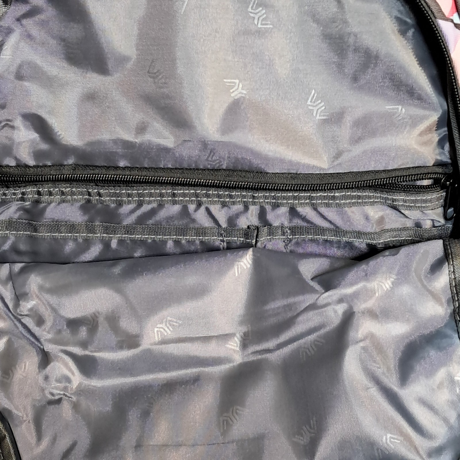 Laptop Backpack Water Resistant Travel Bag With USB Port And Cable Laptop Pocket