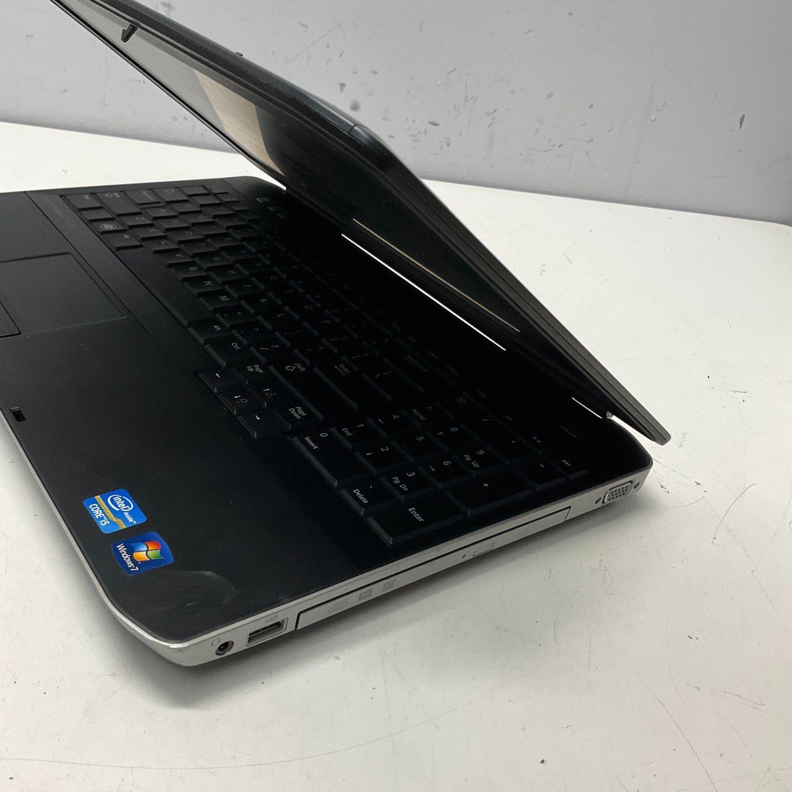 Dell Latitude E5530 Laptop Intel Core i5-3210M @ 2.50 GHz 4GB 128GB SSD NO BATT
