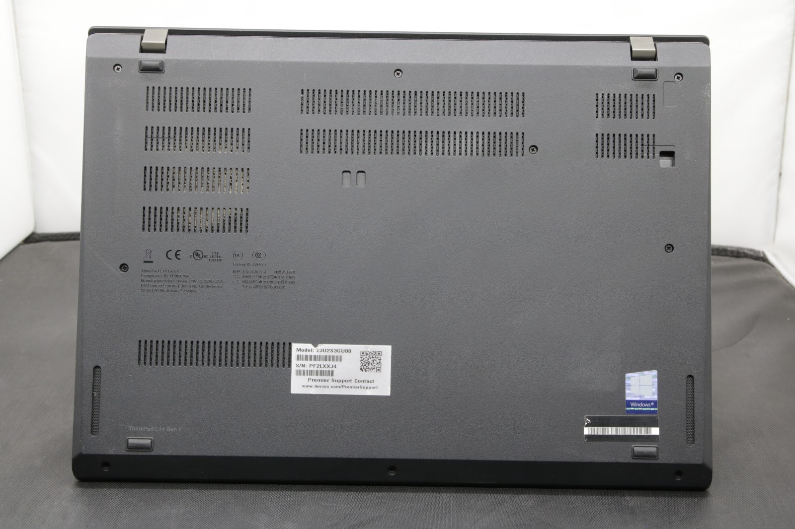 Lenovo ThinkPad L14 Gen 1 – i7-10610U – 256GB, 16GB, Windows 11 +Adapter