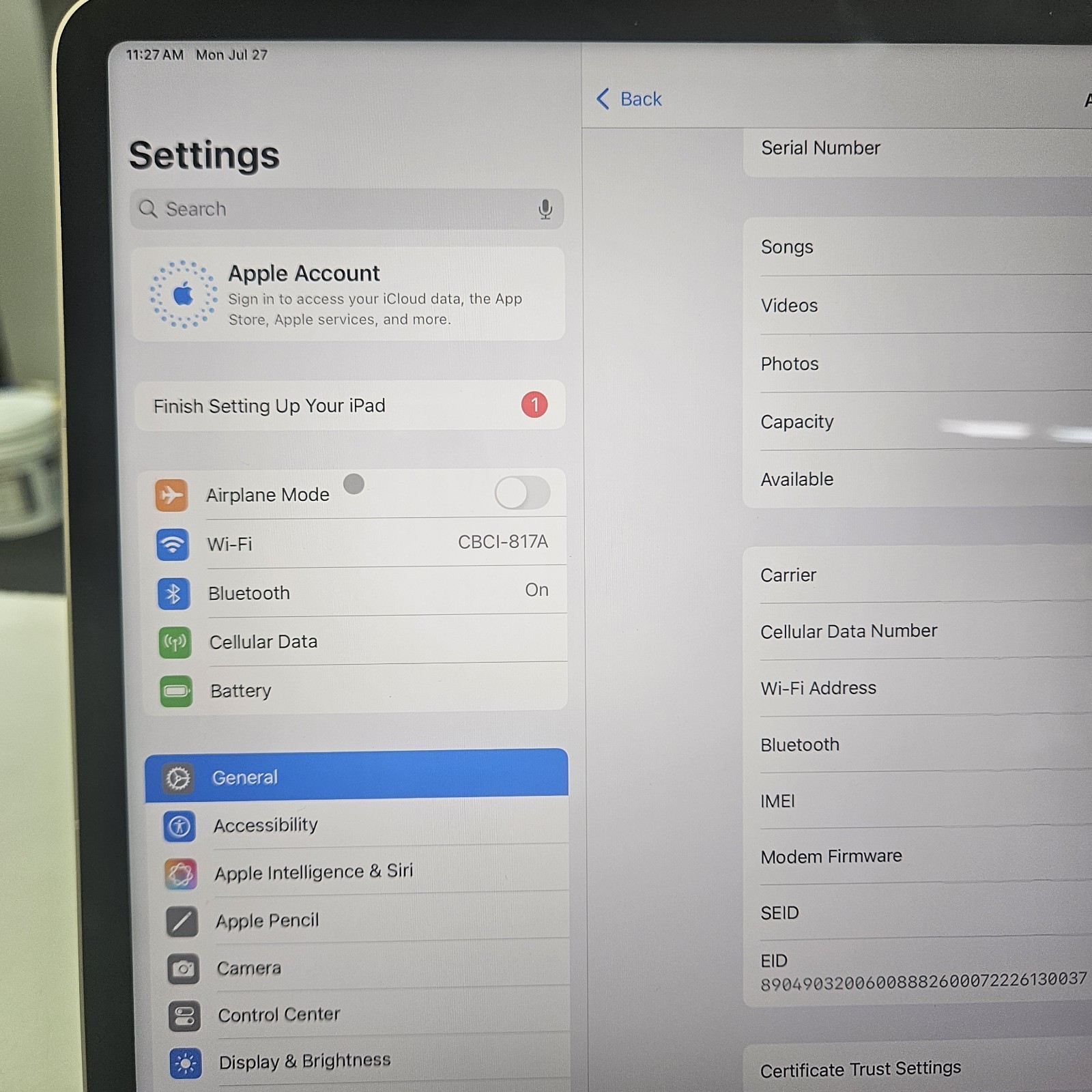 Apple iPad Pro 12.9 5th Gen 1TB Gray Cellular A2379 & Smart Keyboard 4889 uhg