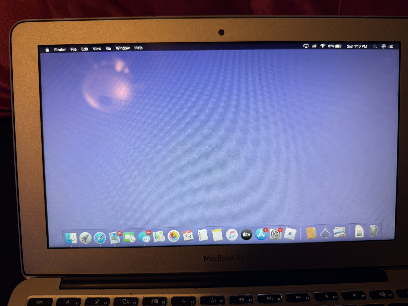 Apple MacBook Air 13.3 in, Intel Core i5 5th. Gen