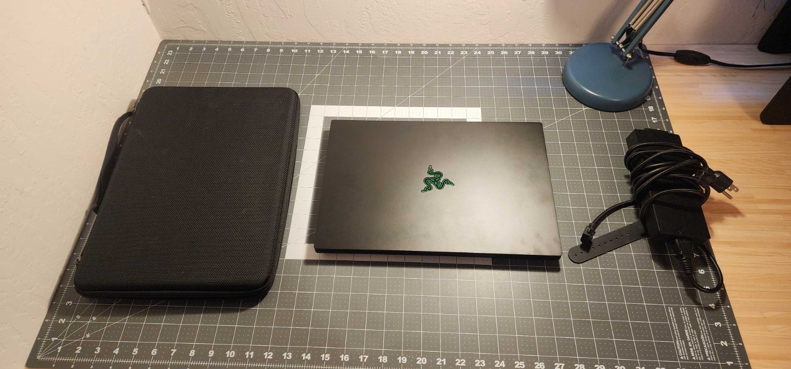 Razer Blade 16 2024, rtx 4090 Laptop, 4 TB storage, 64 GB ram, OLED 240hz screen