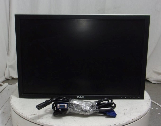 Dell 2208WFPt 22″ Widescreen LCD Monitor 1680 x 1050 DVI VGA SEE NOTES