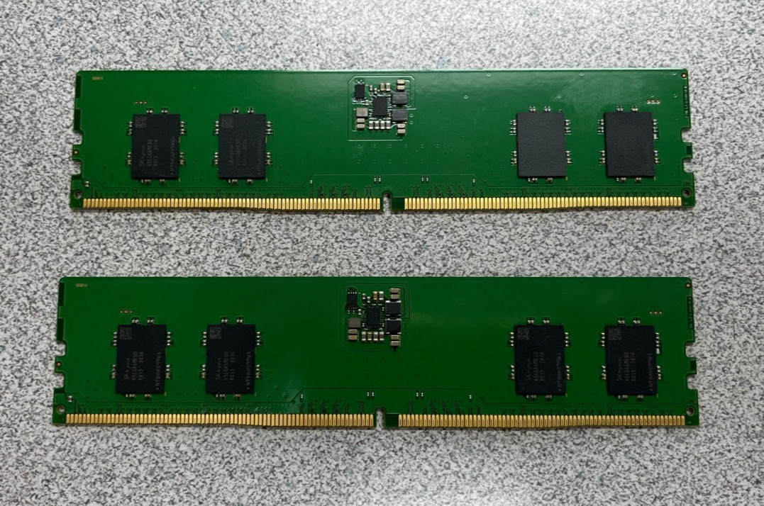 SK Hynix RAM 8GB DDR5 UDIMM PC5-4800B-UCD-1010 HMCG66MEBUA081N, ship today