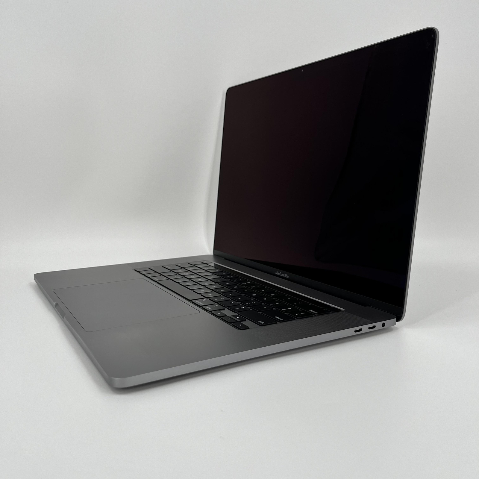 MacBook Pro 16 2019 2.3 GHz i9 16GB 1TB AMD Radeon Pro 5500M 4GB Space Gray