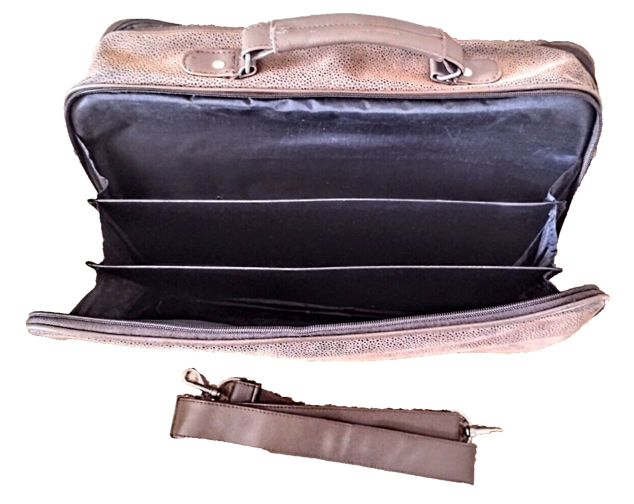 Pebble Grain Taupe Faux Suede Leather Messenger Briefcase ~ Laptop (17″) Bag GVC