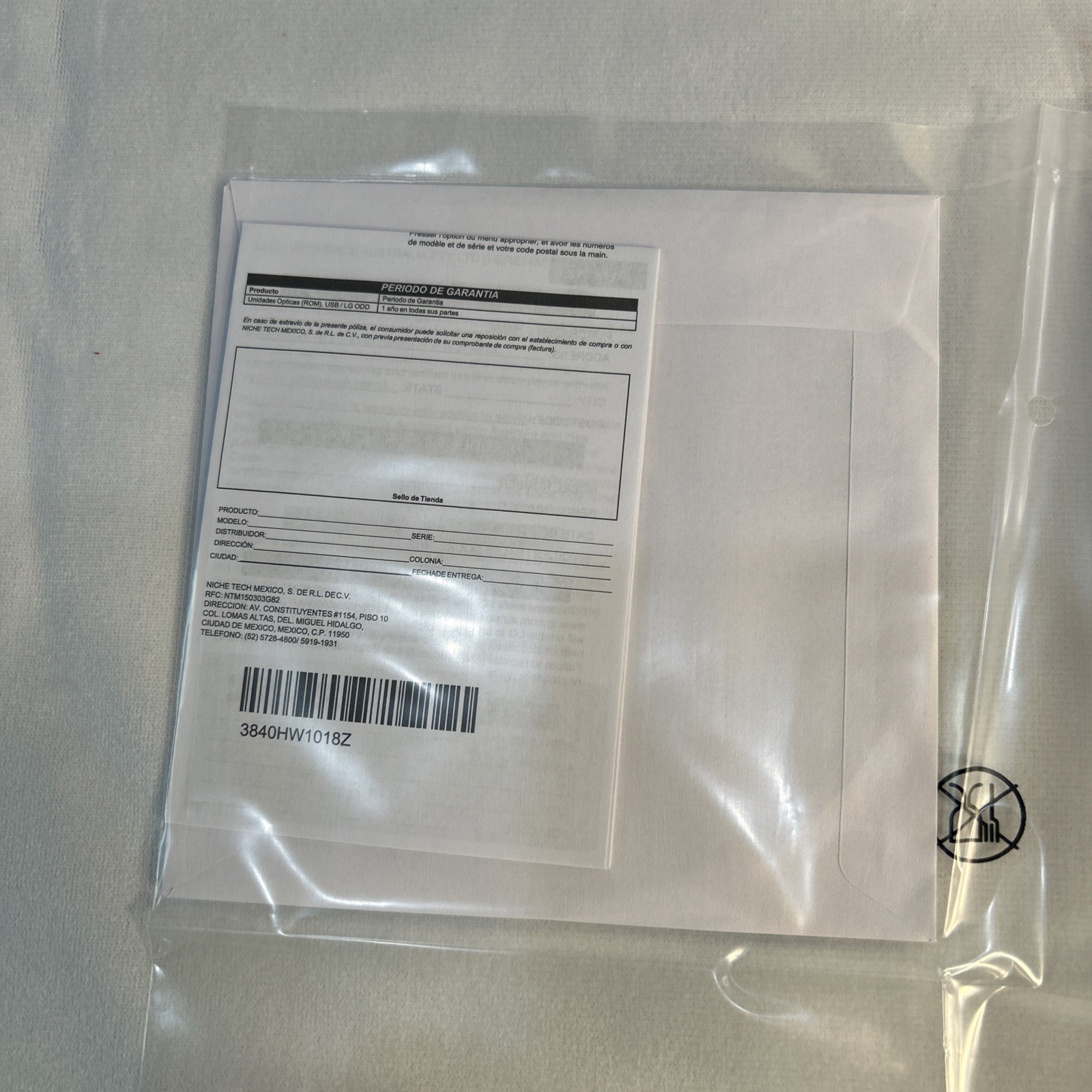 LG Ultra Slim Portable DVD Writer SP80NB80 – open box Mac/ Windows 10 Compatible