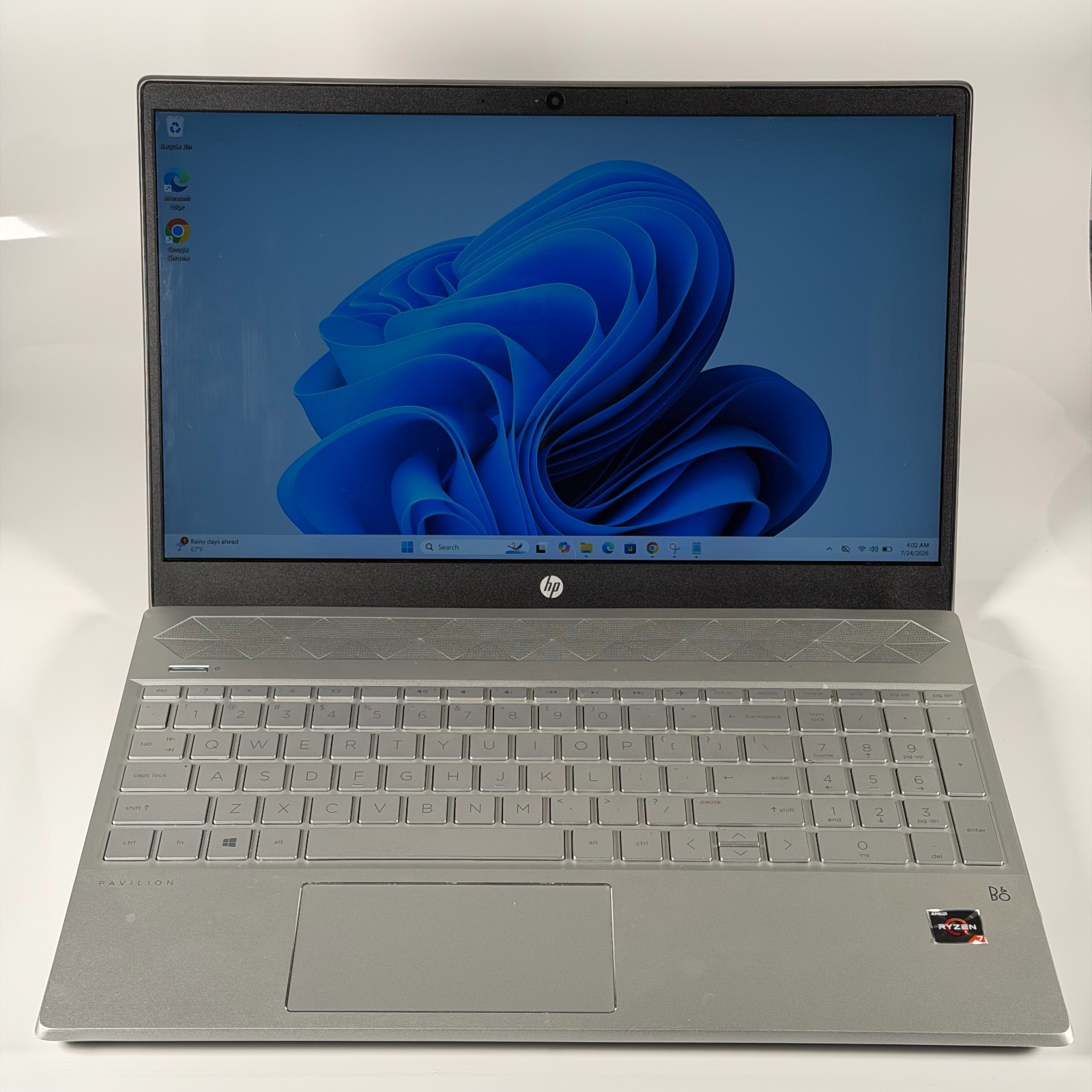 HP Pavilion 15 Touchscreen AMD Ryzen 7 3700U | 16GB RAM | 500GB SSD | Windows 11