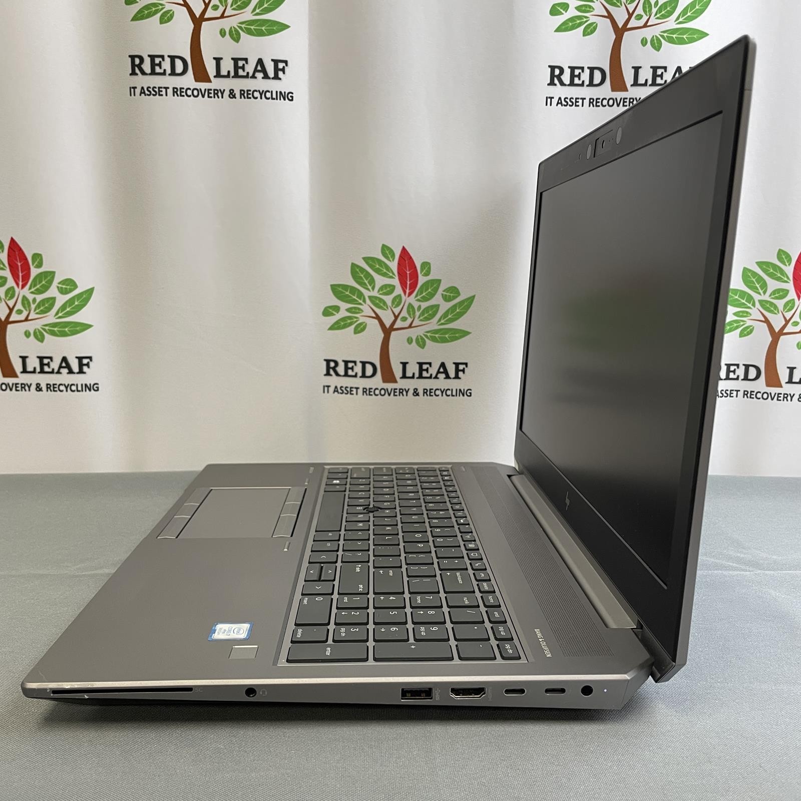 HP ZBook 15 G6 15.6 in FHD, Core i7-9850H, 16 GB, 512GB NVMe | Grade C