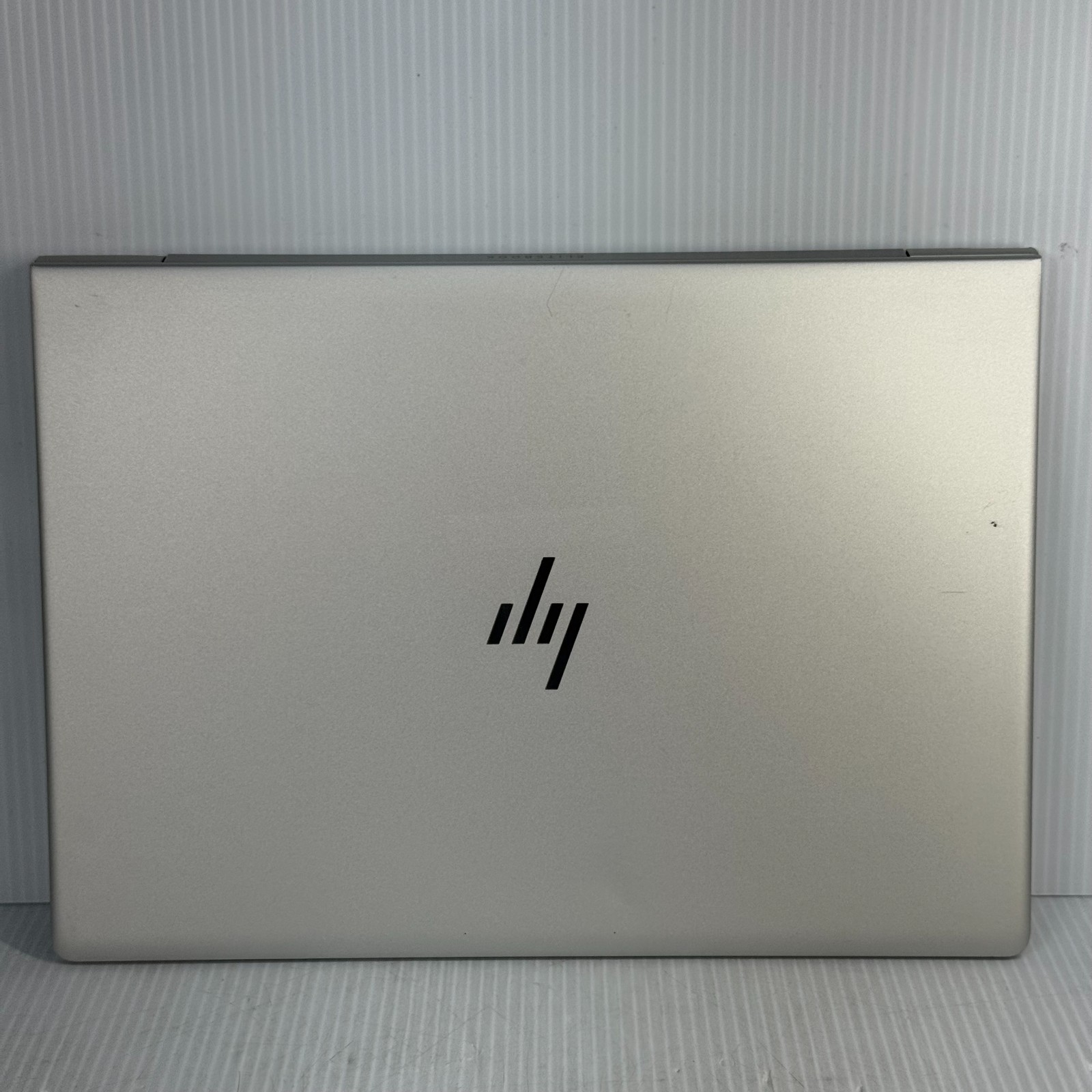 HP EliteBook 840 G6 i5-8365U 14″ Windows 11 Pro Laptop 256GB SSD 16GB **WEAR**