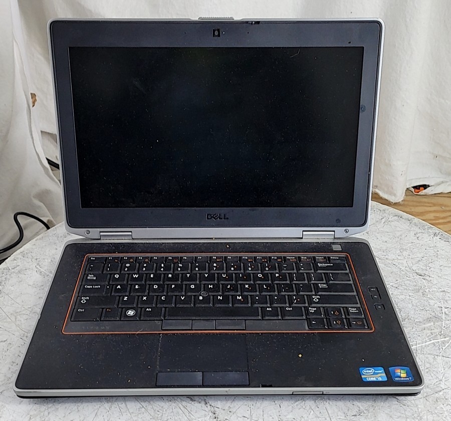 DELL LATITUDE E6420 P15G Laptop Core I5-2520M 4GB 250GB SEE NOTES