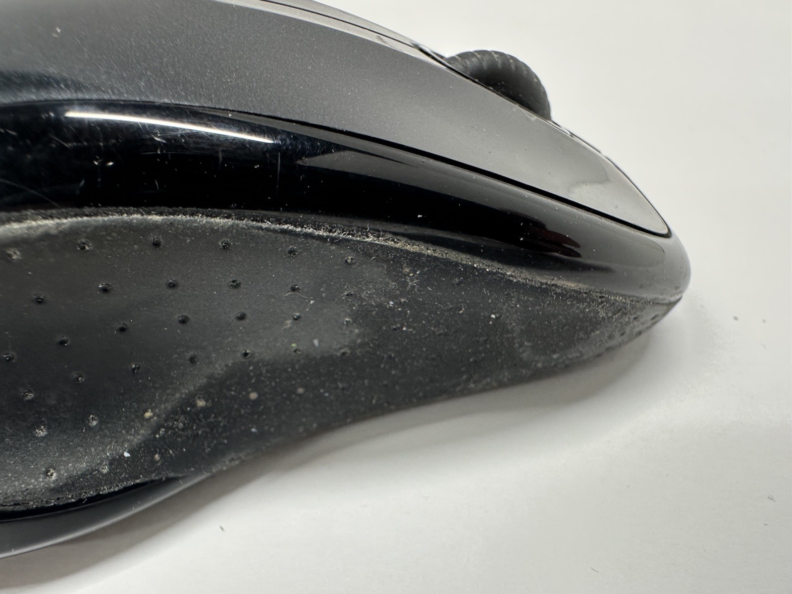 Logitech M510 Wireless Mouse, 2.4 GHz with USB Unifying Receiver-Used Cond.